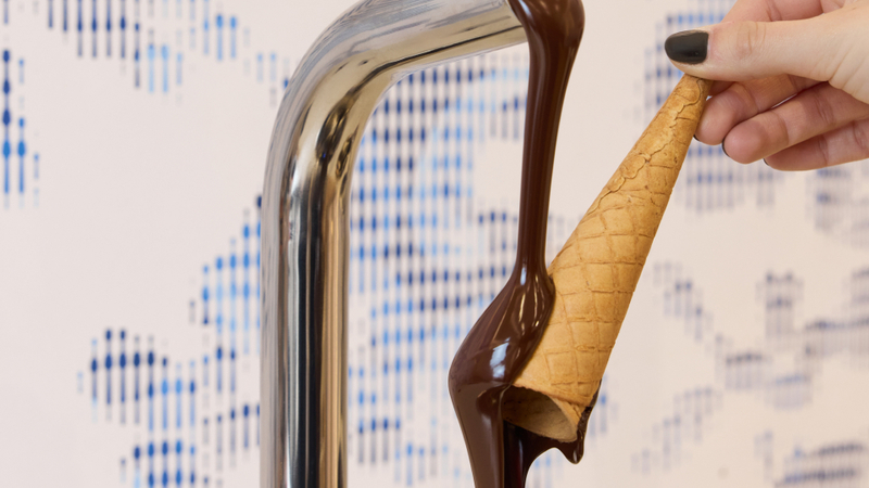 gourmet-gelato-chocolate-bar-workshop-at-venchi-lab-firenze-the-maptique