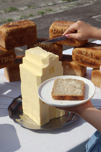 brick-after-brick-bread-after-bread-with-studio-copain