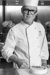 the-pastry-art-director